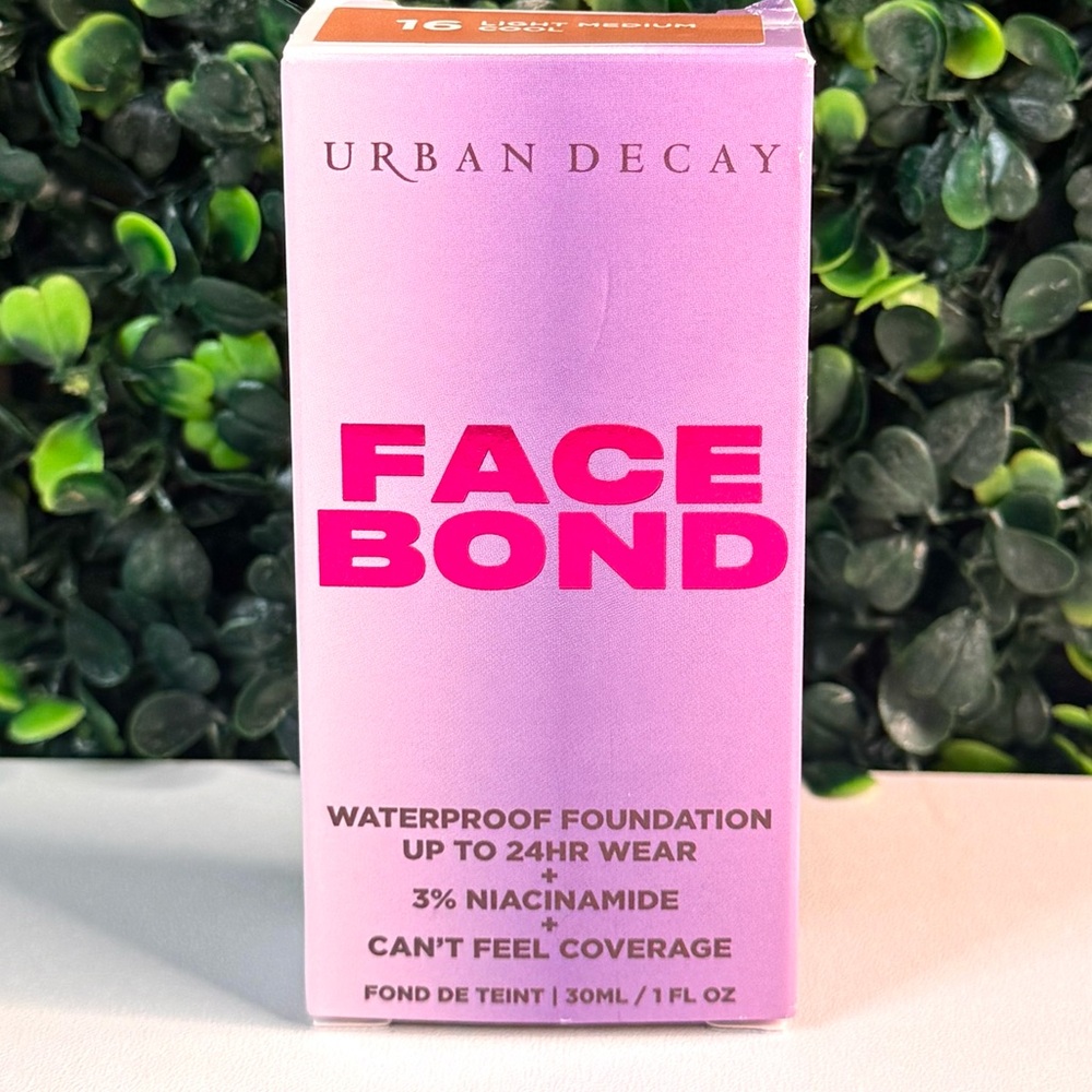 Urban Decay Cosmetics Face Bond Self-Setting Waterproof Foundation (New)